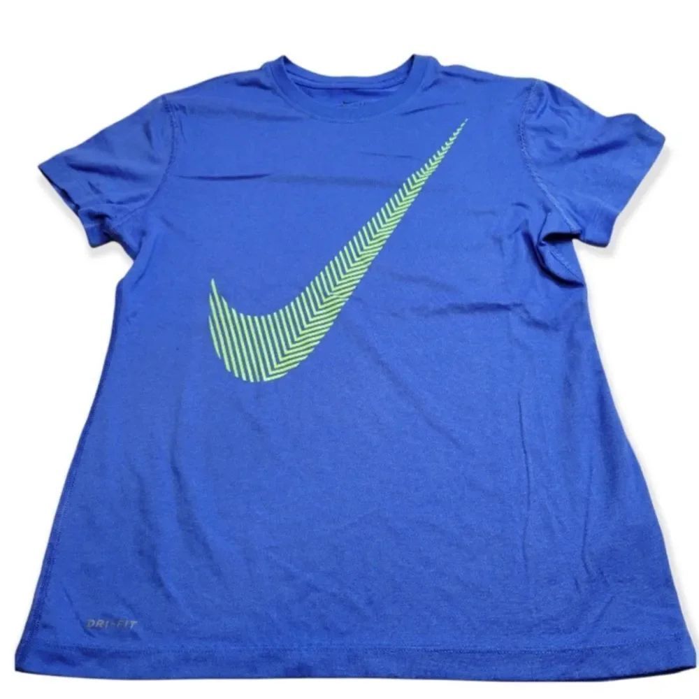 Nike Dri-fit shirt L